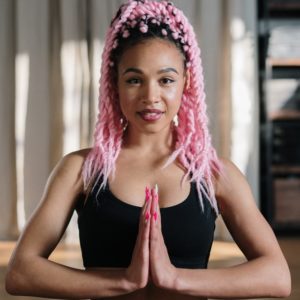 pexels-cottonbro-4327032